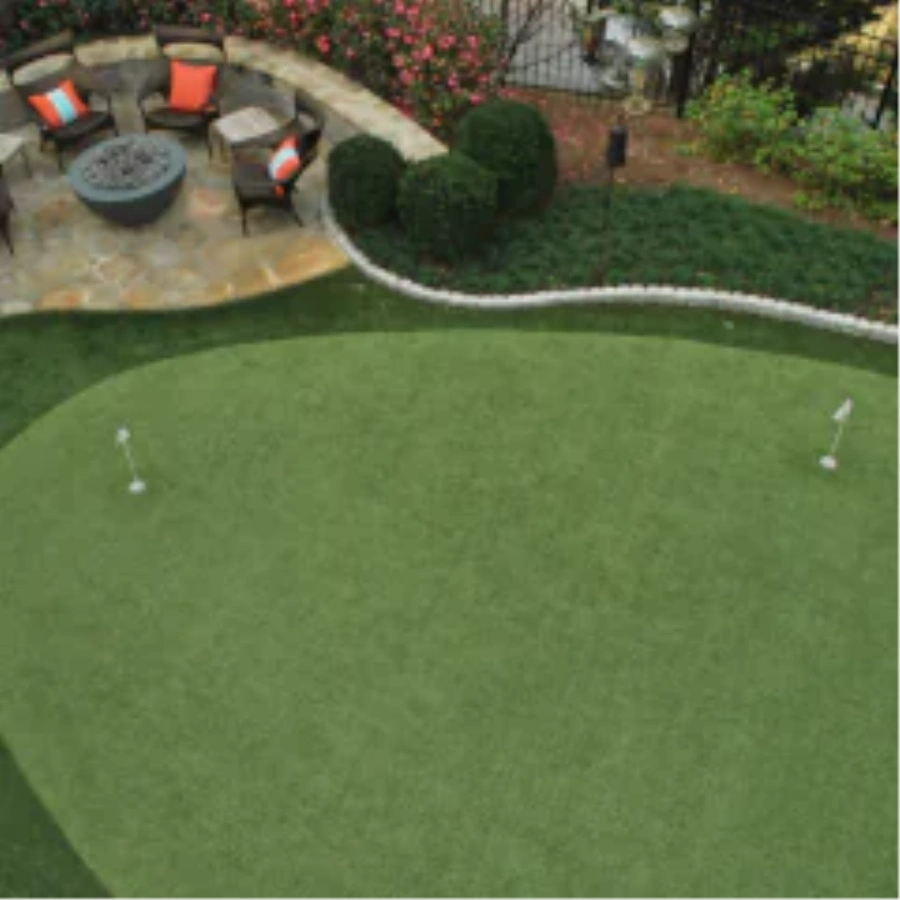 Synthetic Turf vs. Real Grass: Which Makes the Best Putting Green in Austin?